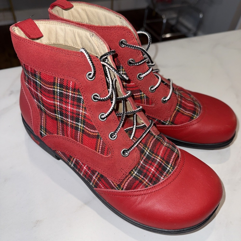 Alegria Kyla Red Plaid Leather Ankle Boots Womens EU 40 US 10 Comfort - Picture 3 of 4